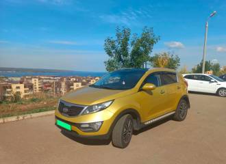 Образец цвета D2B ELECTRONIC YELLOW на автомобиле - №1