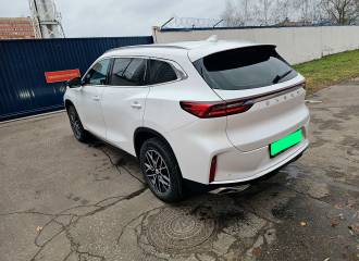 Образец цвета BW WHITE PEARL на автомобиле - №3