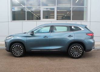 Образец цвета GRA05 TITANIUM GREY на автомобиле - №1