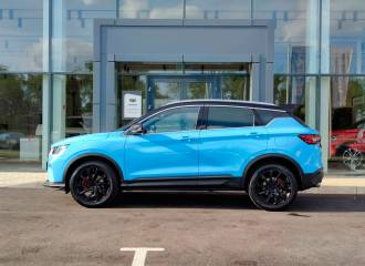 Образец цвета G66 PARADISE BLUE на автомобиле - №2