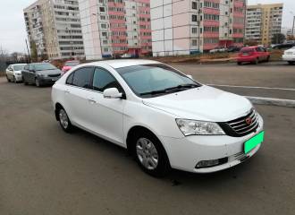 Образец цвета A08 WHITE на автомобиле - №3