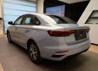 Образец цвета C46 STARRY GREY на автомобиле - №2