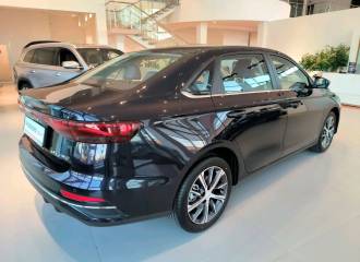 Образец цвета B08 JET BLACK на автомобиле - №3