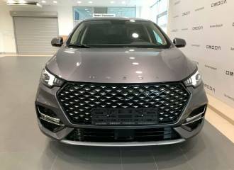 Образец цвета GRA10 QUANTUM ASH на автомобиле - №0