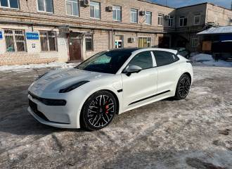 Образец цвета 707 WHITE на автомобиле - №1