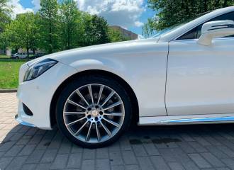 Образец цвета 799 DIAMANTWEISS на автомобиле - №1