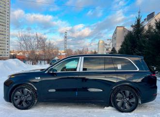 Образец цвета EX03 METAL BLACK на автомобиле - №3