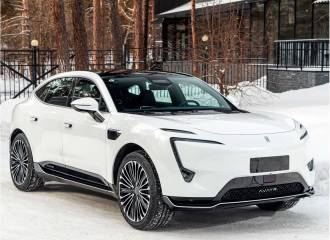 Образец цвета WC9 PURE WHITE на автомобиле - №1