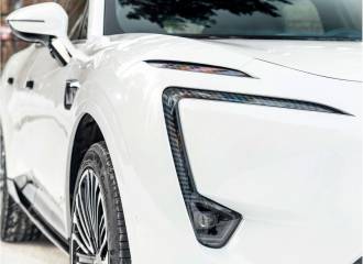 Образец цвета WC9 PURE WHITE на автомобиле - №3