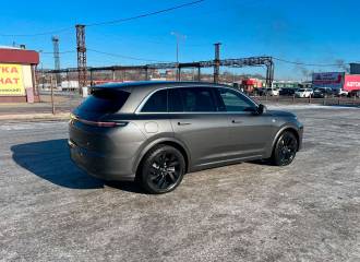 Образец цвета EH04 METAL GREY на автомобиле - №3