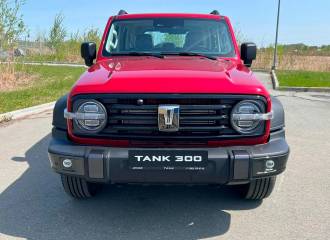 Образец цвета 1Y MARS RED на автомобиле - №0