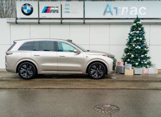 Образец цвета EY02 GOLD на автомобиле - №2