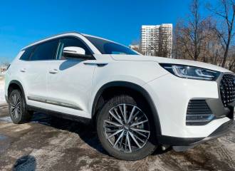 Образец цвета BW WHITE PEARL на автомобиле - №1