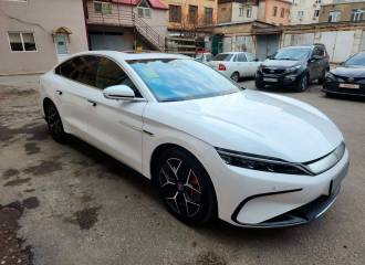 Образец цвета WA2 SNOW WHITE на автомобиле - №1