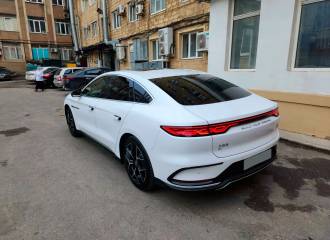 Образец цвета WA2 SNOW WHITE на автомобиле - №3