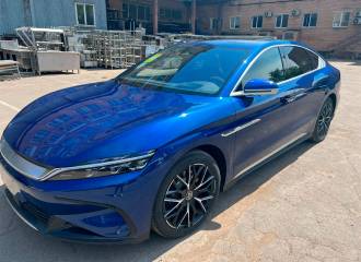 Образец цвета LAL WISDOM BLUE на автомобиле - №2