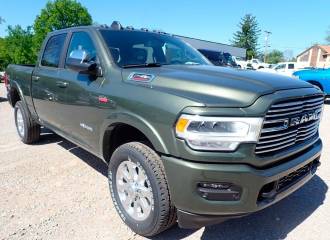 Образец цвета KFP OLIVE GREEN на автомобиле - №0