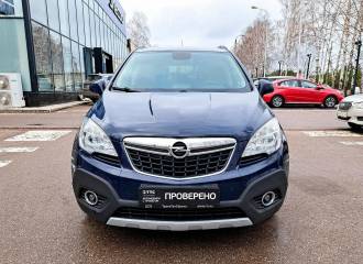 Образец цвета G4C ROYAL SOLID BLUE на автомобиле - №0