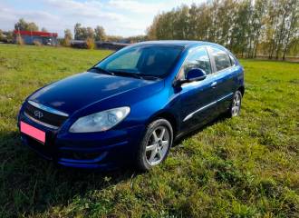 Образец цвета B01 GEM BLUE на автомобиле - №0