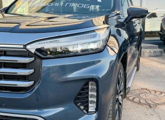 Образец цвета VR MEDITERRANEAN BLUE на автомобиле - №1