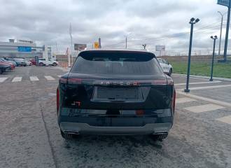 Образец цвета CL CRYSTAL BLACK на автомобиле - №2