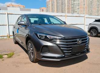 Образец цвета SH8 INTERSTELLAR GRAY на автомобиле - №2