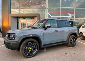 Образец цвета MISTY CYAN на автомобиле - №1