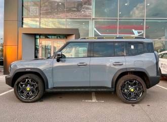 Образец цвета MISTY CYAN на автомобиле - №2