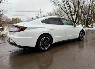 Образец цвета WTW OPTIC WHITE на автомобиле - №3