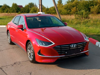 HYUNDAI CR5 | RUNWAY RED (RUNWAY ROT) 3