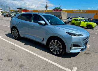 Образец цвета Y49 AZURE BLUE на автомобиле - №1