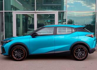 Образец цвета LE SALT LAKE BLUE на автомобиле - №2