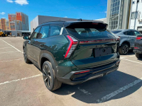 GEELY I33 | SRUPERSONIC GREEN (RACING GREEN, 超音速绿) 5