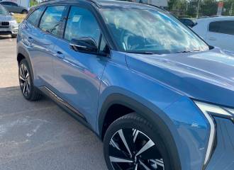 Образец цвета G76 STARRY BLUE на автомобиле - №1