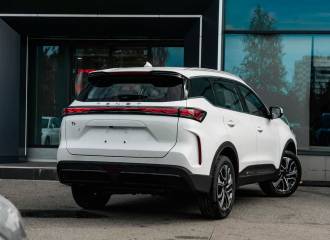 Образец цвета WHITE PEARL на автомобиле - №2