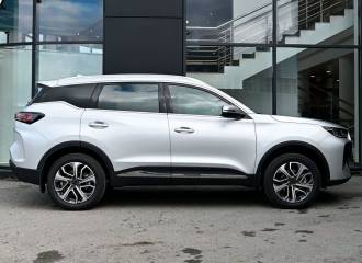 Образец цвета NASDAQ SILVER на автомобиле - №2