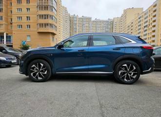 Образец цвета DARK BLUE на автомобиле - №1