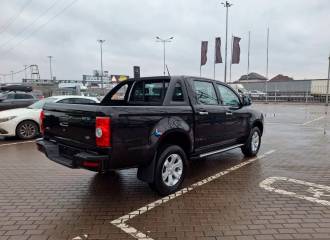 Образец цвета BLACK на автомобиле - №3