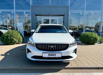 Образец цвета A08 WHITE на автомобиле - №0