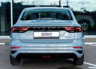 Образец цвета C46 STARRY GREY на автомобиле - №2