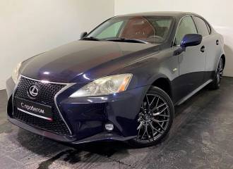 Образец цвета 8V3 DEEP BLUE на автомобиле - №2