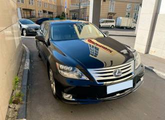 Образец цвета 214 BLACK OPAL на автомобиле - №1