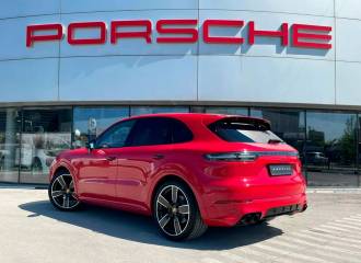 Образец цвета 0L KARMINROT на автомобиле - №3