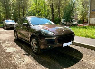 Образец цвета LM8Y MAHAGONI на автомобиле - №2