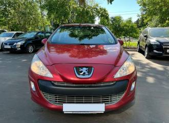 Образец цвета LKR ROUGE BABYLONE на автомобиле - №0