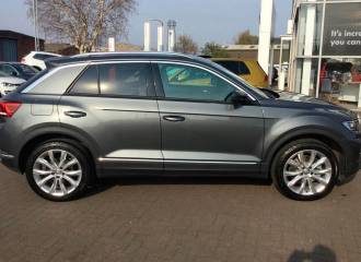 Образец цвета LR7H INDIUMGRAU на автомобиле - №1