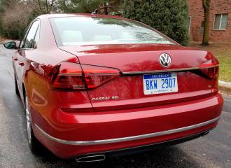 Образец цвета LB3Z FORTANAROT на автомобиле - №3