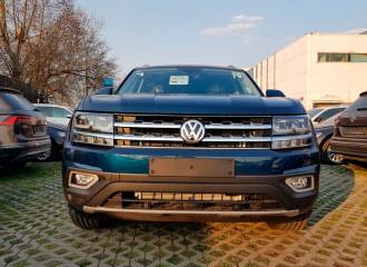 Образец цвета LP5Y TOURMALINE BLUE на автомобиле - №0