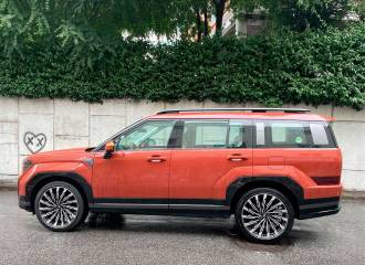 Образец цвета ZGE TERRA COTTA ORANGE на автомобиле - №1