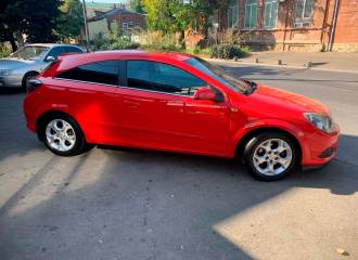 Образец цвета 547 MAGMAROT на автомобиле - №2